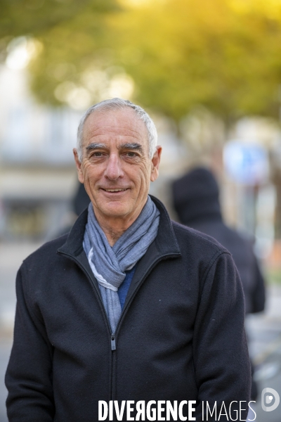 Elections Municipales Carpentras un jour de marche.