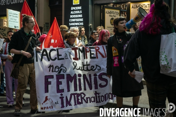 8 mars journée de mobilisation, lutte pour les droits des femmes à Marseille