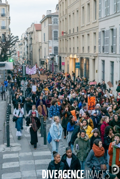 8 mars journée de mobilisation, lutte pour les droits des femmes à Marseille