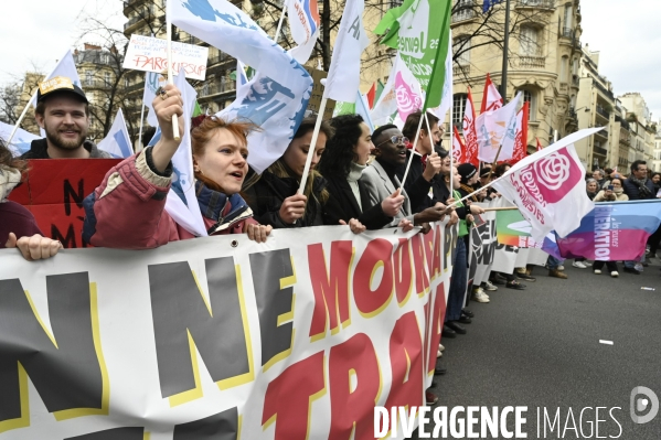 La jeunesse et les professeurs à la MANIFESTATION CONTRE LA REFORME DES RETRAITES, PARIS le 07/03/2023, 6e journée de mobilisation