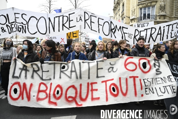 La jeunesse et les professeurs à la MANIFESTATION CONTRE LA REFORME DES RETRAITES, PARIS le 07/03/2023, 6e journée de mobilisation