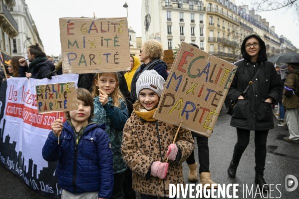 Manifestation pour La Journée internationale des droits des femmes, le 8 Mars 2023. International women sday in Paris.