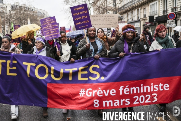 Manifestation contre les retraites et pour les droits des femmes