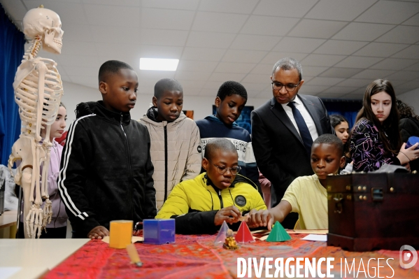 Déplacement de Pap Ndiaye au Collège Georges Méliès