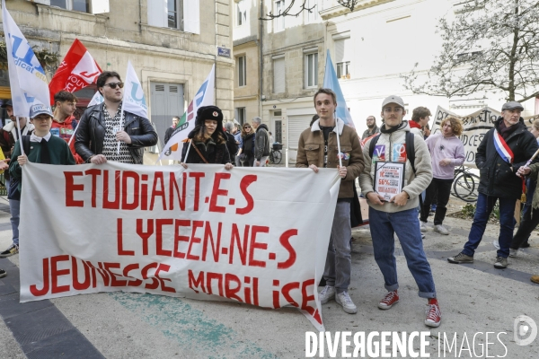 La permanence du député Loïc Prud homme ciblée par un groupuscule d extrême droite A.D.I