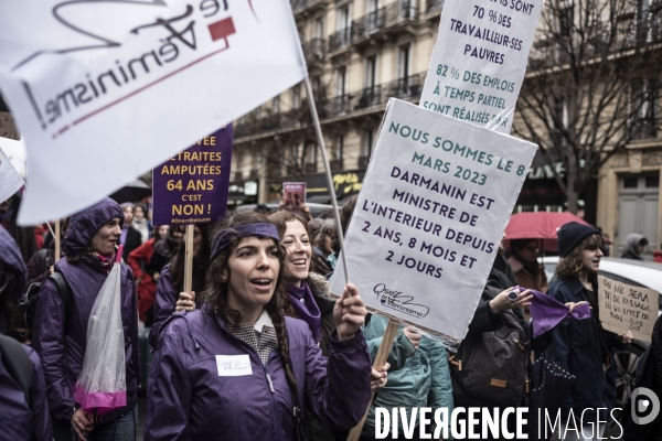Manifestation à l appel des organisations féministes