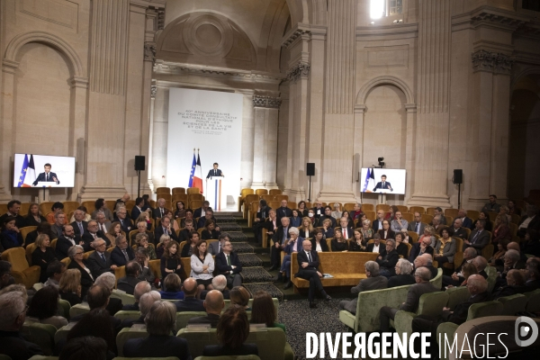 Emmanuel MACRON à l Institut de France pour les 40 ans du CCNE