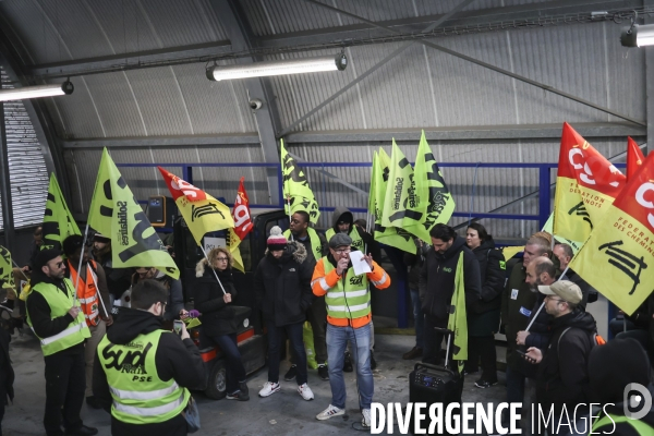 AG de l intersyndicale des cheminots de la gare de Lyon