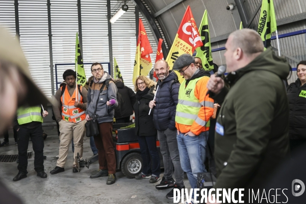 AG de l intersyndicale des cheminots de la gare de Lyon