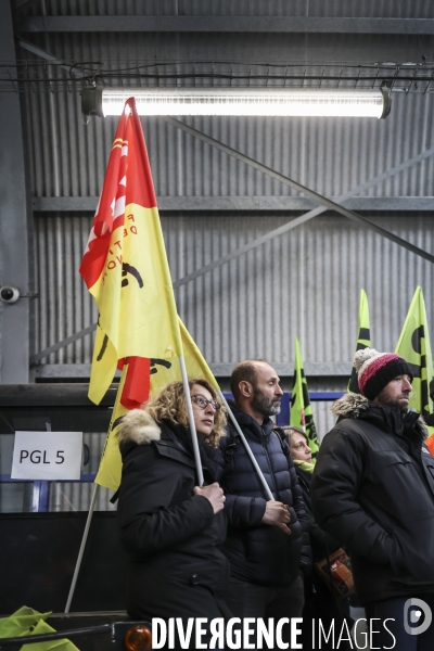 AG de l intersyndicale des cheminots de la gare de Lyon