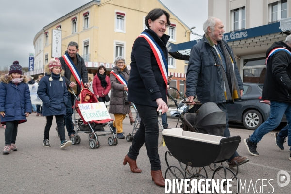 Manifestation maternite Autun