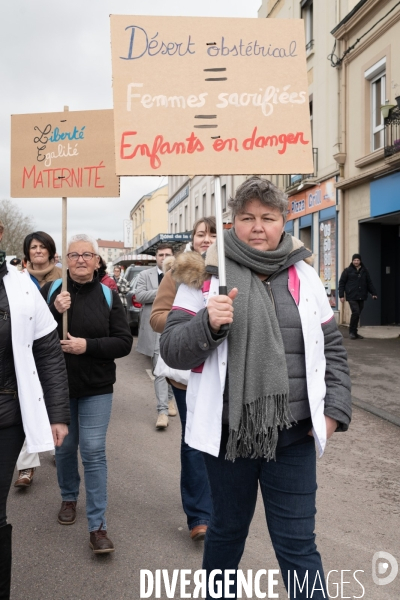 Manifestation maternite Autun