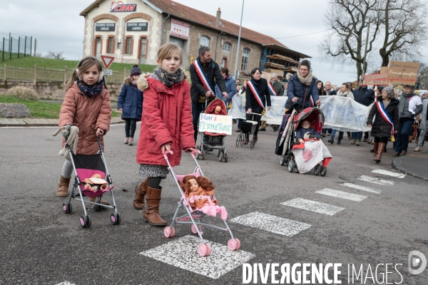 Manifestation maternite Autun