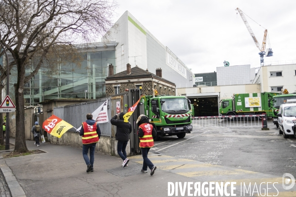 Grève des éboueurs de l usine d incinération d Ivry-sur-Seine