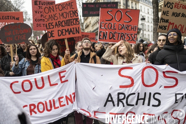 Manifestation de la jeunesse contre la réforme des retraites 09032023