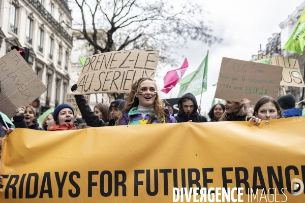 Manifestation Fridays for future contre la réforme des retraites 10032023