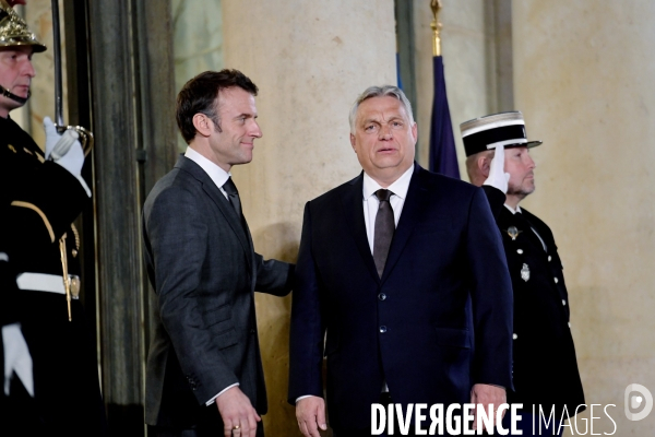 Emmanuel Macron reçoit viktor orban