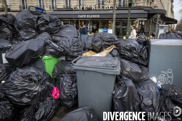 Grève des éboueurs à Paris