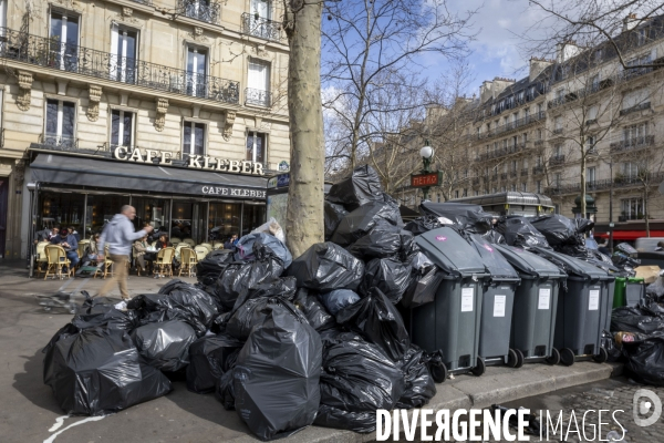 Grève des éboueurs à Paris