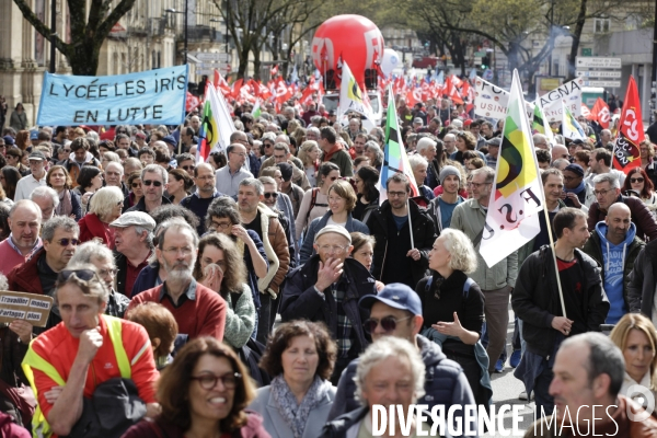 Bordeaux, 8 ème manifestation contre la réforme des retraites.