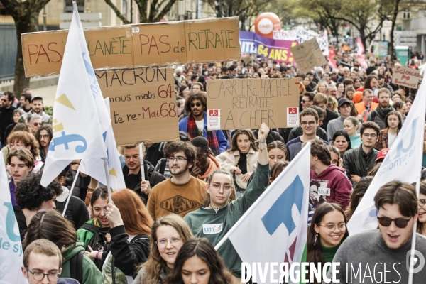 Bordeaux, 8 ème manifestation contre la réforme des retraites.