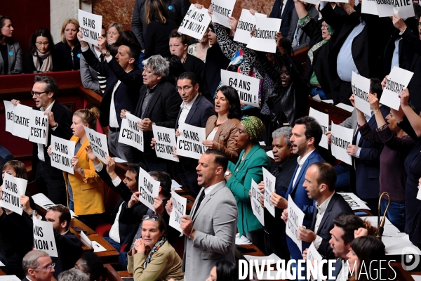 Reforme des retraites / 49.3 à l Assemblee Nationale