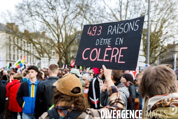 Colère spontanée contre le 49.3 à Nantes