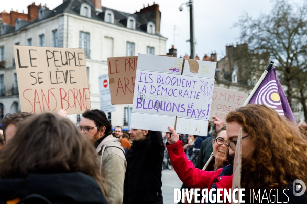 Colère spontanée contre le 49.3 à Nantes