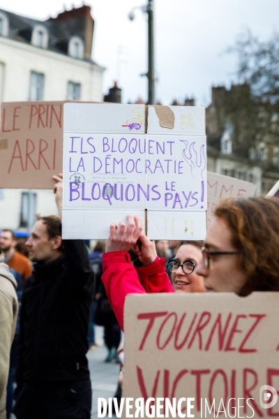 Colère spontanée contre le 49.3 à Nantes