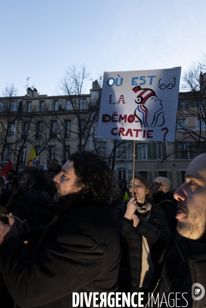 Vote des retraites vu du Port de Marseille