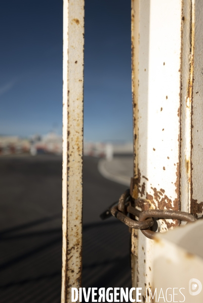 Vote des retraites vu du Port de Marseille