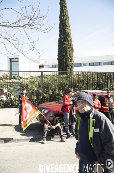 Vote des retraites vu du Port de Marseille