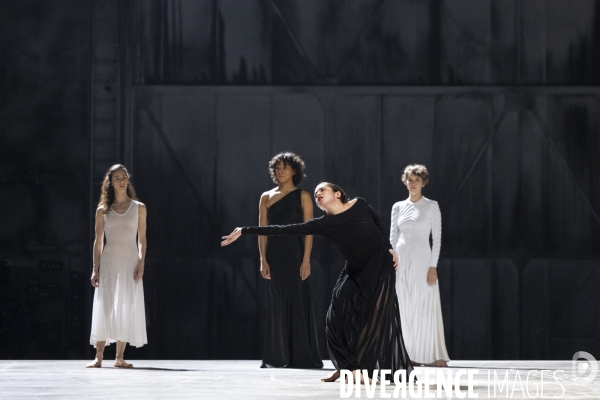 PIT de Bobbi Jene Smith et Or Schraiber