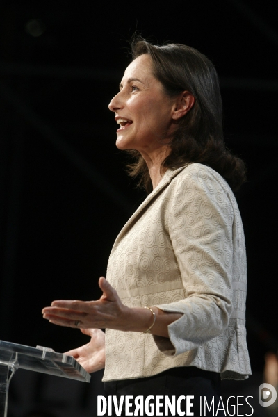 Meeting de segolene royal a paris