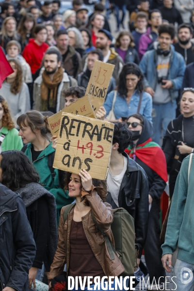 RETRAITE, Blocage par l intersyndicale des voies de trains à la gare de Bordeaux