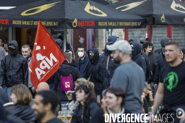 RETRAITE, Blocage par l intersyndicale des voies de trains à la gare de Bordeaux