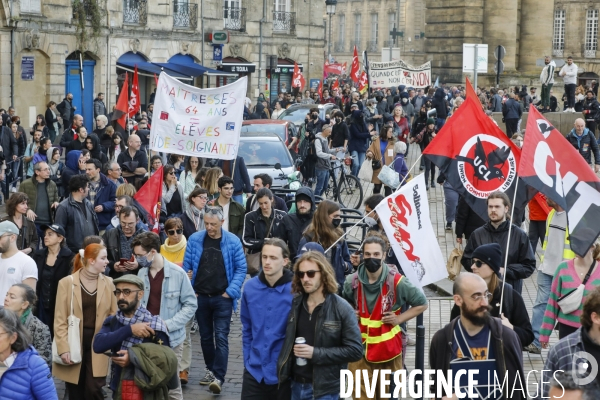 RETRAITE, Blocage par l intersyndicale des voies de trains à la gare de Bordeaux