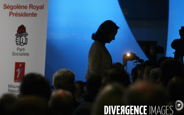 Meeting de segolene royal a paris