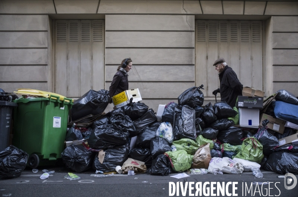 Greve des eboueurs a paris.