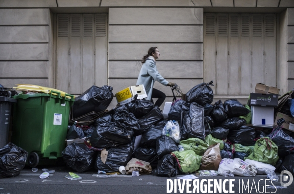 Greve des eboueurs a paris.