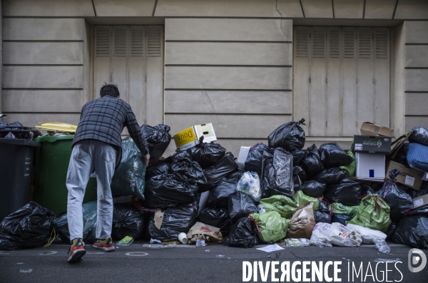 Greve des eboueurs a paris.