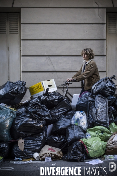 Greve des eboueurs a paris.