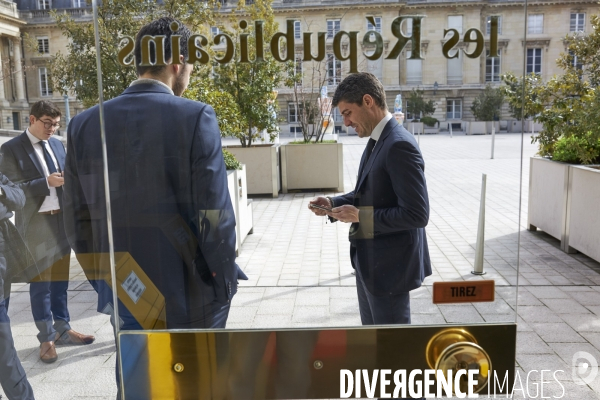 Avant le vote des motions de censure Assemblée Nationale