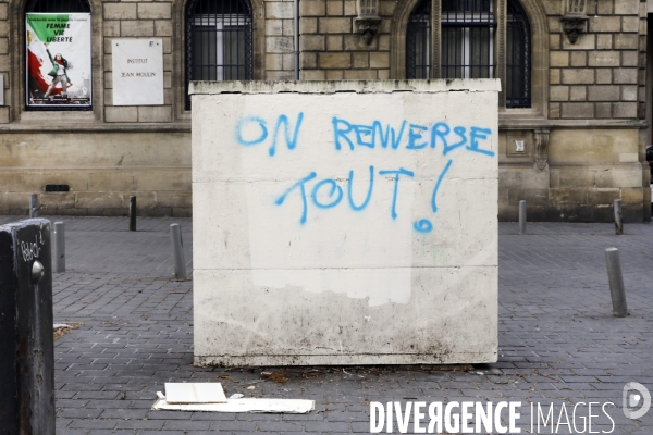 Manifestation intersyndicale contre la réforme des retraites devant la préfecture de la Gironde
