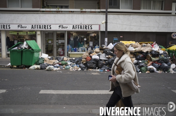 Greve des eboueurs a paris.