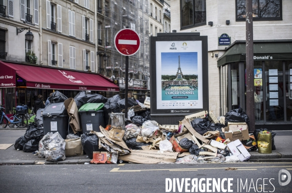 Greve des eboueurs a paris.