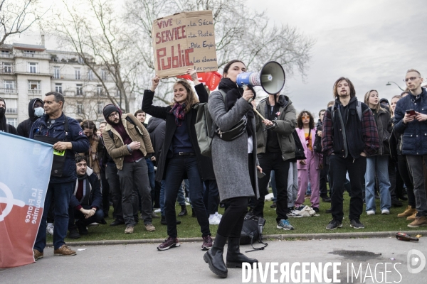 Rassemblement Place Vauban contre la réforme des retraites 20032023