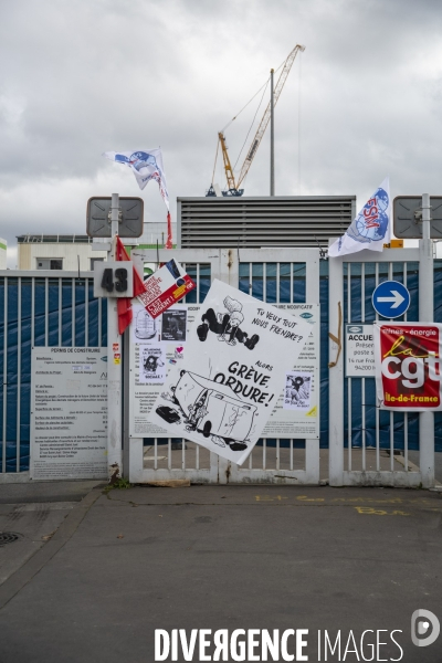 Piquet de greve à  Ivry sur Seine.