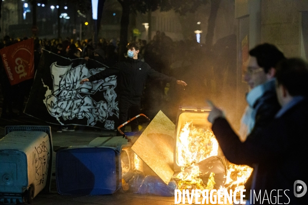 Manifestation nocturne contre la réforme des retraites