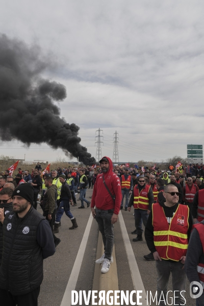 FOS : Protestation contre les réquisitions DPF